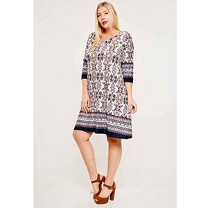 Plus Size Flattering Floral Print Tunic Pockets